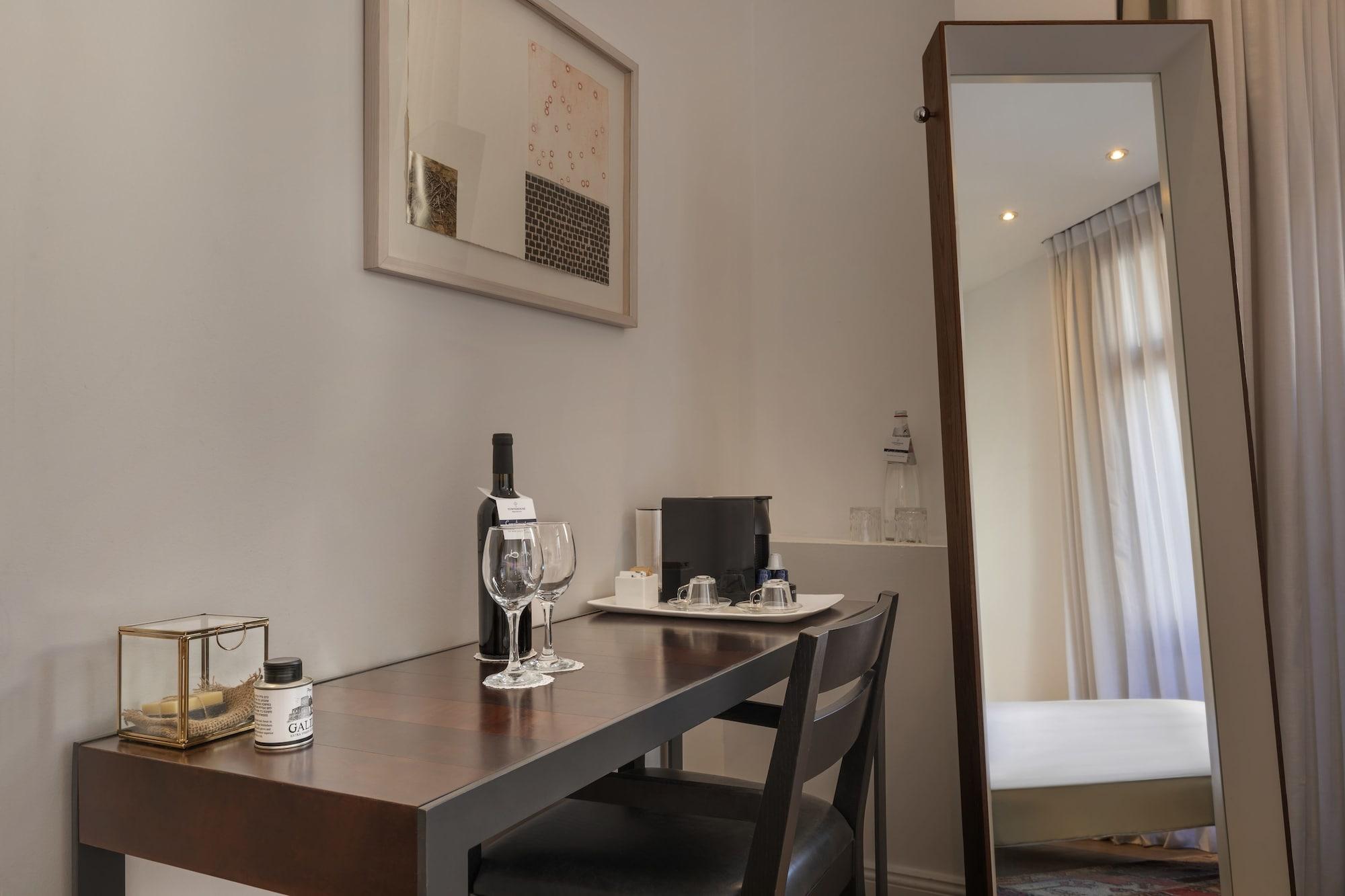 Rothschild By Zvieli Hotel 4*